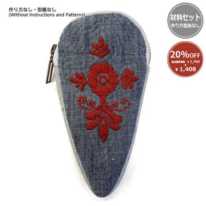 [ 20%OFF / SALE ] Scissors Case  (without instruction) in "Yoko Saito, Small Quilt that Speak to You"