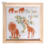 Anchor, Cross Stitch Kit, Animals in the world ( Japanese instruction only )