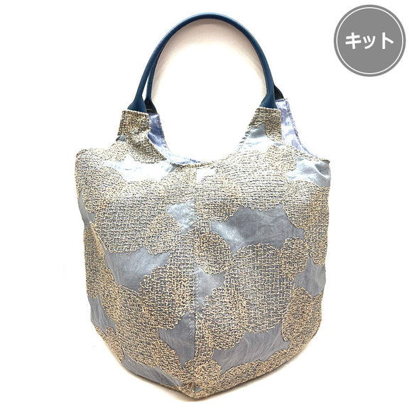 Four-pieced Bag with Large Dots Embroidered Fabric (Japanese instruction only)