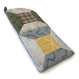 Spool Glasses Case (without instruction and pattern)in "Your First Patchwork, Yoko Saito's Traditional Patterns"