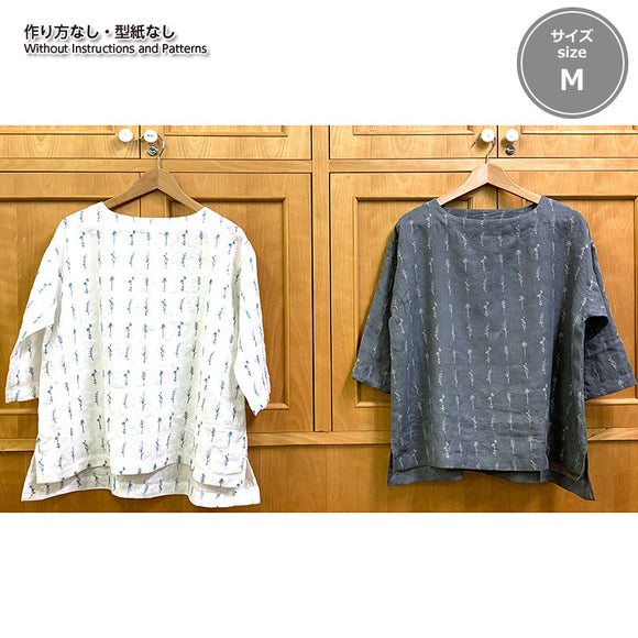 Applied Work 2, M size, T-shirt Blouse with Grass Flower Embroidery, Hand Sewing (without instruction and pattern) in  