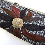 [ 50%OFF / SALE ] Red Flower Clutch Bag (without instruction and pattern) in "Yoko Saito and Quilt Party, Our Quilt"